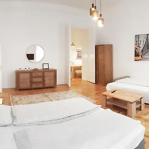 Luxury New Cozy Flat At Dob Street Nearby Gozsdu Court Appartamento